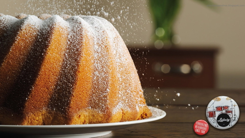 sweet food, healthy eating, table, plate, sugar, crockery, sweet, indoors, cup, artwork, focus on foreground, food and drink, baked, powdered sugar, no people