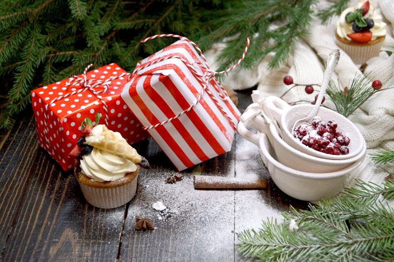 temptation, tree, delicious, christmas ornament, berry fruit, celebration, tasty, pastry, cookie, cake, bakery, holiday, decorated, indoors, table, plant