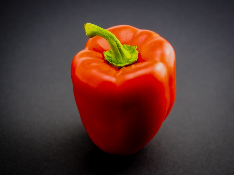 single object, vegetable, close, healthy, still life, healthy eating, close-up, food, black background, gray, bell pepper, tomato, wellbeing, fruit, gray background