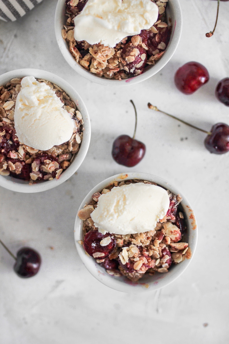 ice Cream, ice, sweet, fruit, food photo, plate, close-up, no People, wood - Material, stone fruit, vanilla ice cream, freshness, crumble, chocolate, pastry
