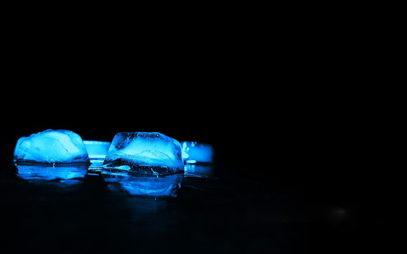 night, ice cubes, studio shot, group of objects, ice, nature, indoors, frozen, water, black background, cold temperature, dark, copy space, tranquility
