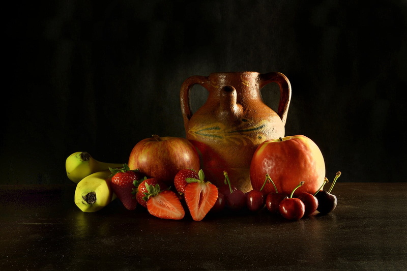 no people, representation, fruit, close-up, red, food and drink, table, bananas, cup, strawberries, 720P, healthy eating, indoors, studio shot, apples