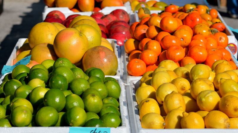 fresh, organic, retail display, juice, fruit for sale, store, ripe, healthy eating, healthy, juicy, food and drink, fruit, nutrition, orange, limes, freshness