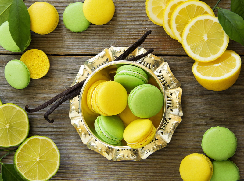 high angle view, refreshment, leaf, 4K, freshness, still life, macaroon, cakes, orange, maraccons, sweet, yellow, juice, citrus Fruit, rustic, green Color
