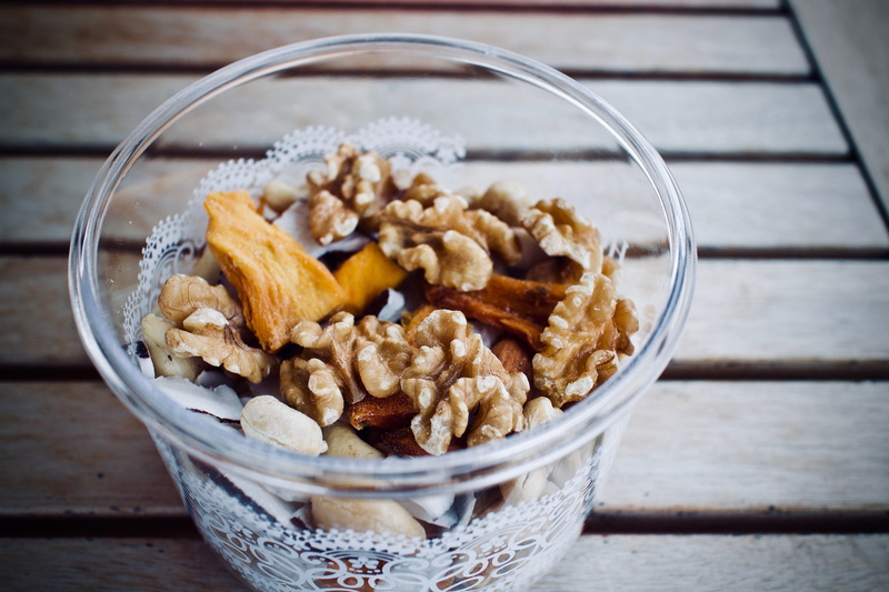 healthy eating, sano, meal, foods, no people, container, glass - material, wood, kitchen, table, nut - food, delicious, cashew nuts, walnuts, food and drink