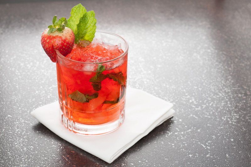 drink, fruit, table, cocktail, household equipment, food, glass, mojito, cocktail with strawberry image, drinking glass, leaf, close-up, cold temperature