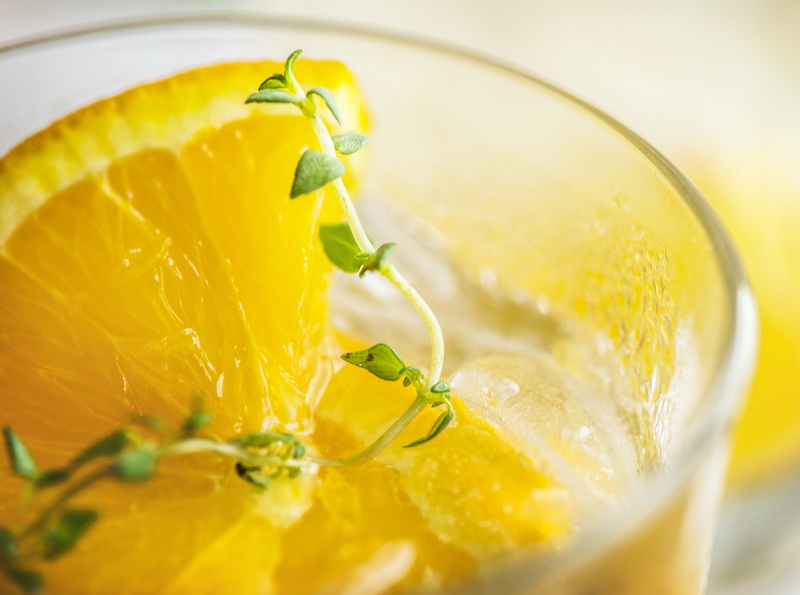 h2o, glass, healthy eating, lemon, slice, beverage, organic, garnish, homemade, no people, refreshing, fresh, fruit flavored water, cocktail, fruit, colors
