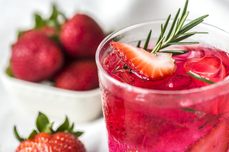 cocktail, tropical drink, red, fresh, food and drink, freshness, juicy, ripe, fruits, liquid, delicious, blurred background, healthy eating, icee, food