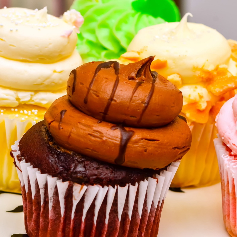 yummy, chocolate, cupcake, sweet, focus on foreground, food and drink, indulgence, delicious, foods, still life, indoors, temptation, colorful, no people