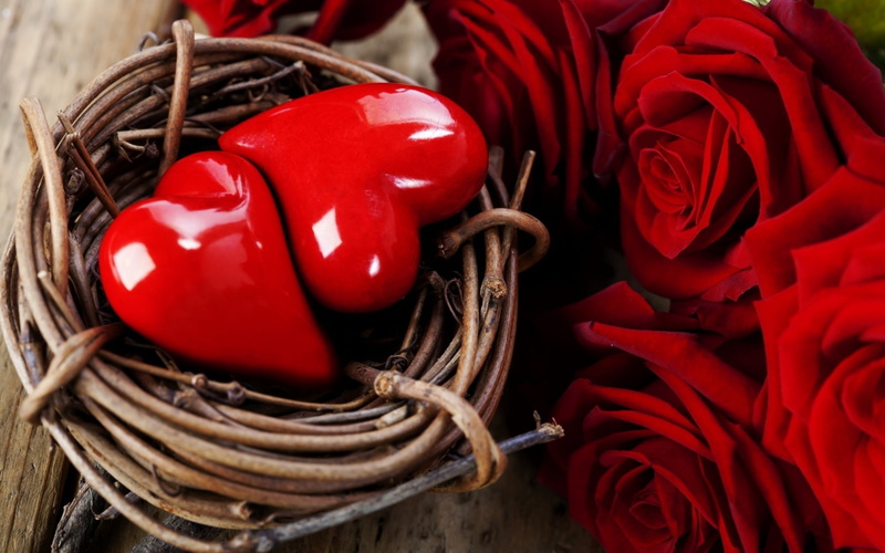 pepper, symbol, close-up, figures, high angle view, wedding, passion, container, heart Shape, tomato, freshness, backgrounds, food, decoration, holiday