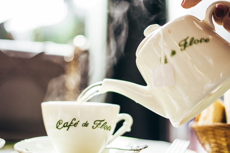 food and drink, communication, creme, food, day, tea, crockery, western script, one person, breakfast, coffee - drink, cup, latte, france, real people