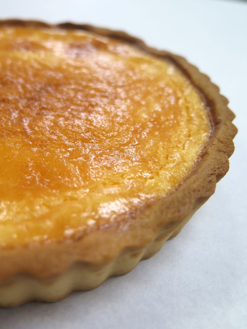 indulgence, high angle view, baked goods, sweet, cake, muffin, delicious, single object, cheese cake, food and drink, tart, temptation, freshness, no people