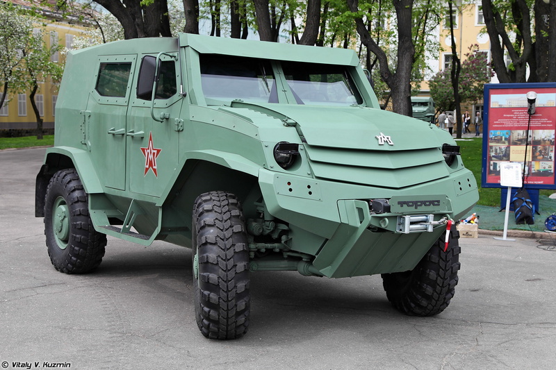 basic, toros, armored, variant, 4x4, 4K, military, russia, 4000x2667, red, army, russian, star, vehicle