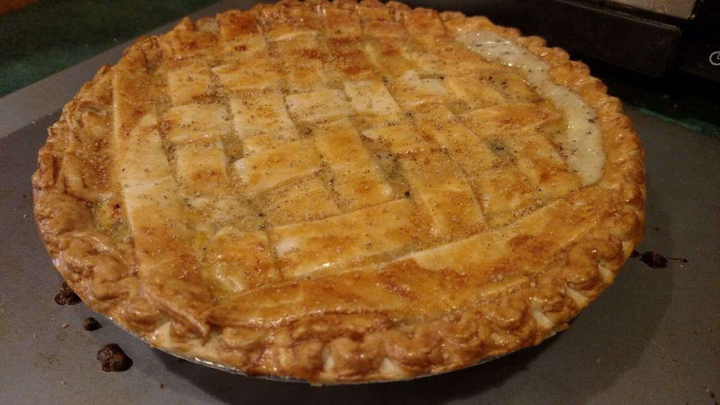 1080P, no people, still life, ready-to-eat, sweet, high angle view, indulgence, pot pie, dessert, unhealthy eating, sweet pie, pie, apple pie, savory pie