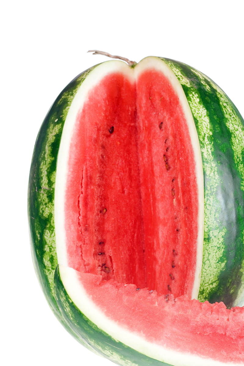 studio, studio shot, white, healthy, food and drink, cut, slice, healthyfood, healthy eating, green color, sweetfood, indoors, isolated, eat, fruit, white background