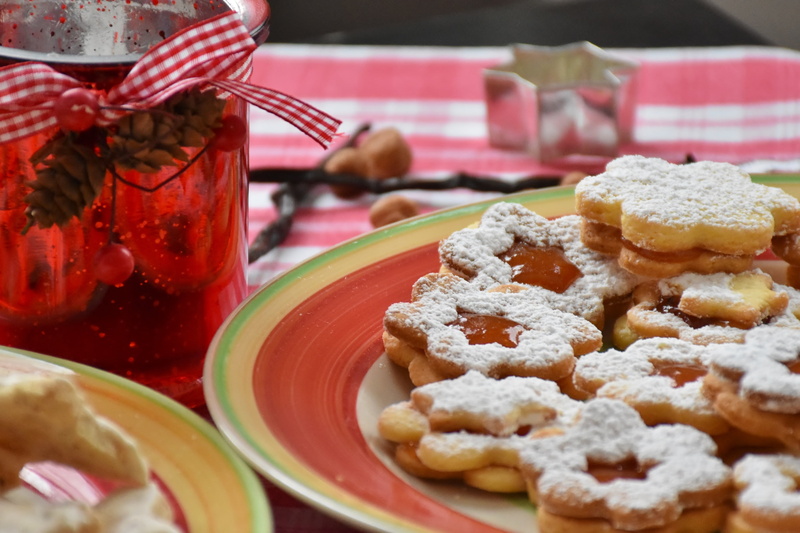christmas baking, focus on foreground, table, close-up, no people, temptation, prepare, butter, food and drink, chocolate, cookies, cookie, 2K, ready-to-eat
