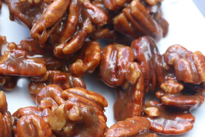 studio shot, pork, plate, meat, 1080P, indoors, food, healthy eating, close-up, food and drink, charming, candy, brown, no people, caramel, chinese food