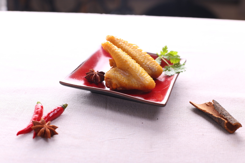 plate, ceramic, table, food and drink, serving size, food shoot, spice, red pepper, ready-to-eat, temptation, red, no people, still life, meal, seafood