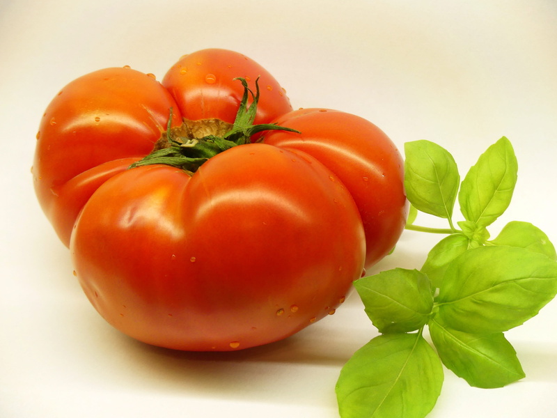 close-up, indoors, group of objects, healthy, plant part, green color, raw food, orange color, caprese, public record, ripe, fresh, tomatoes, 4K, leaf