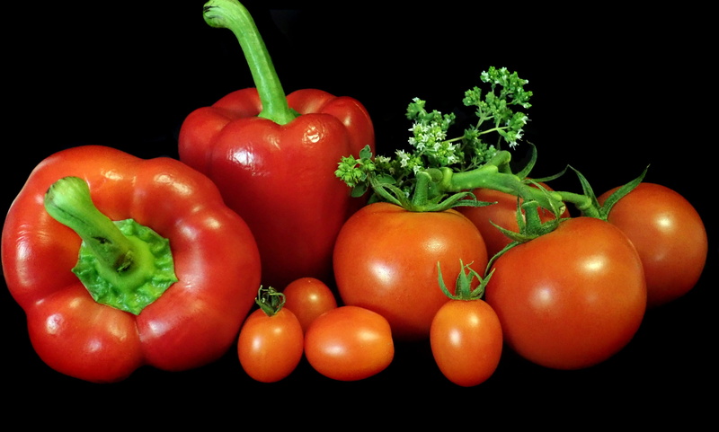 red, cooking, healthy eating, food and drink, plant stem, wellbeing, fruit, green color, indoors, black background, pepper, close-up, plant, no people