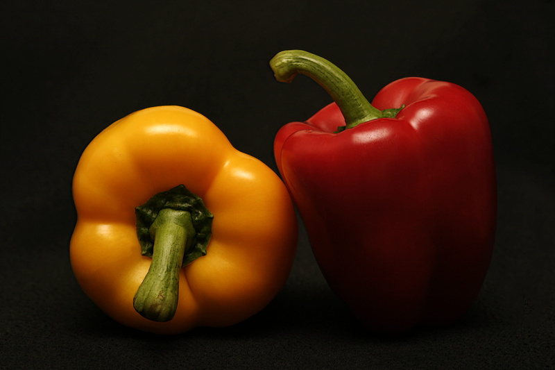 vegetable, red bell pepper, fruit, capsicum, yellow, wellbeing, 2K, bell pepper, two, pepper, indoors, pepper - vegetable, ripe, sweet pepper, freshness