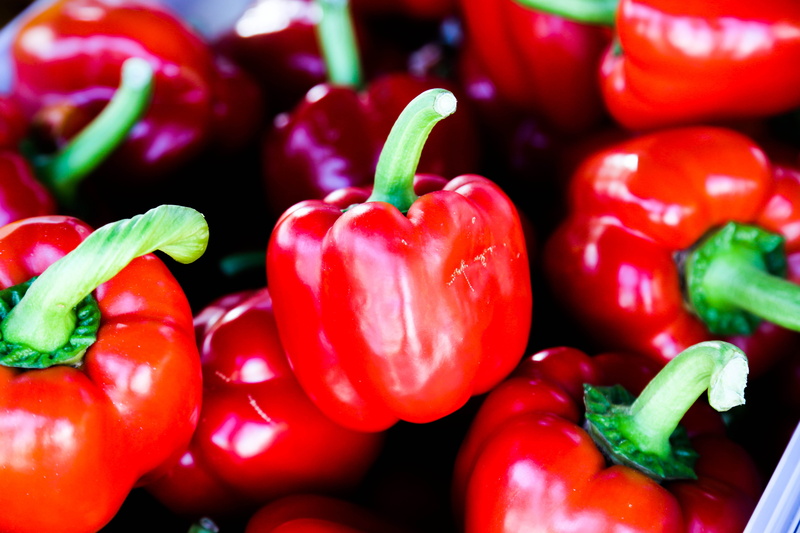 capsicum, healthy eating, healthy, wellbeing, fruit, ingredient, backgrounds, lot, large group of objects, vegetarian food, pepper, food and drink, red bell pepper
