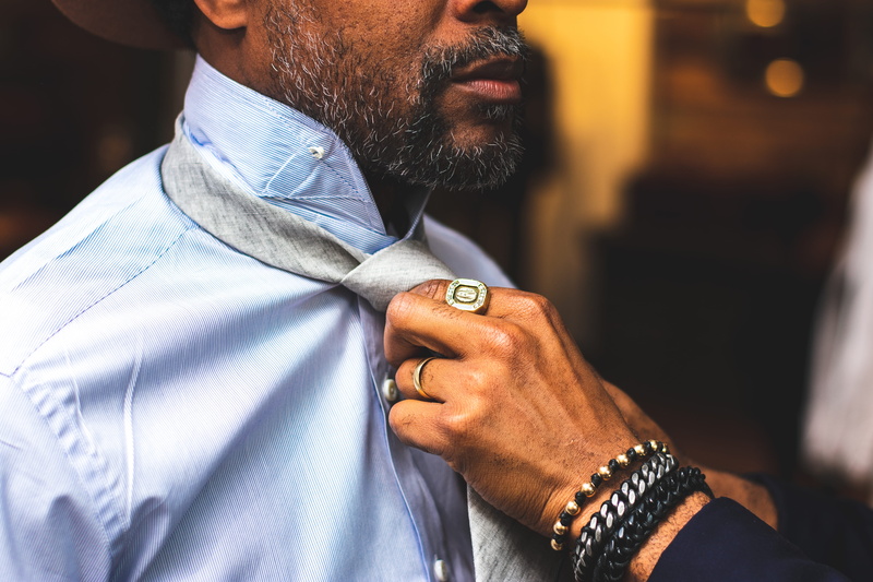 lifestyles, beard, males, mid adult, watch, 5K, standing, focus on foreground, close-up, wear, menswear, men, business, indoors, people, time, human body part