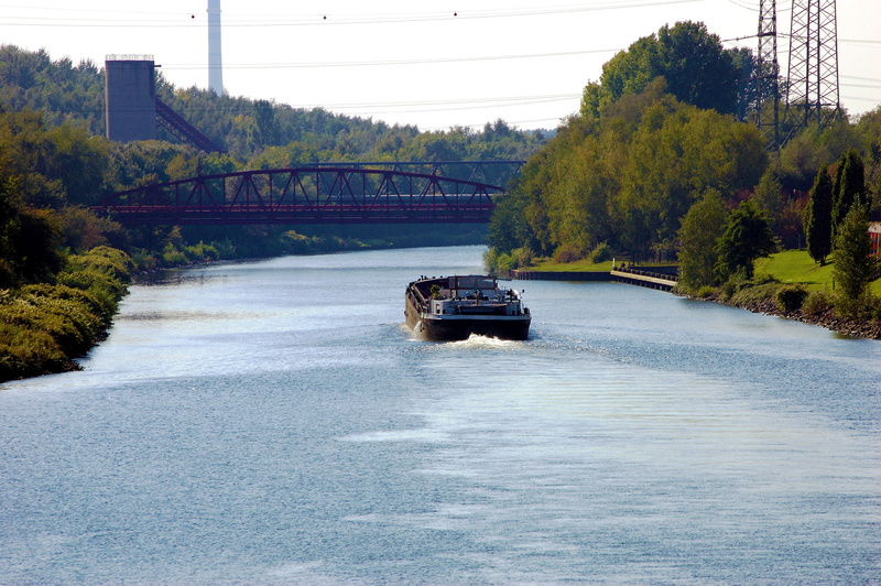 inland waterway transport, water, buga, motion, river, day, waterfront, architecture, bridge, nautical Vessel, no people, gelsenkirchen, tree, motor vehicle