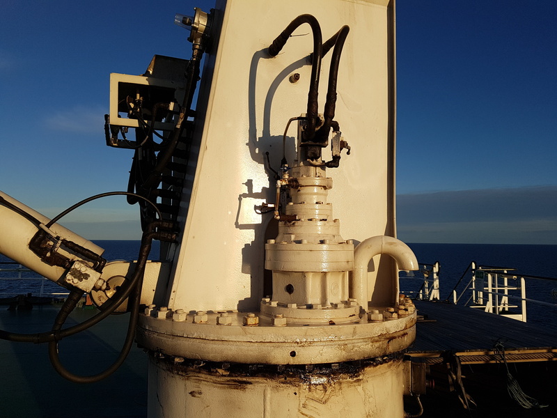 day, ship, maritime, technology, business, education, close-up, machine, crane, clear sky, no people, lifting crane, transportation, water, blue, 4K, industrial equipment