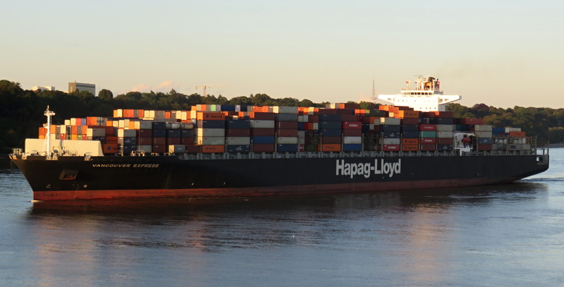 commercial dock, nautical vessel, hamburg, cargo container, industry, container handling, unloading, container terminal, outdoors, no people, shipping
