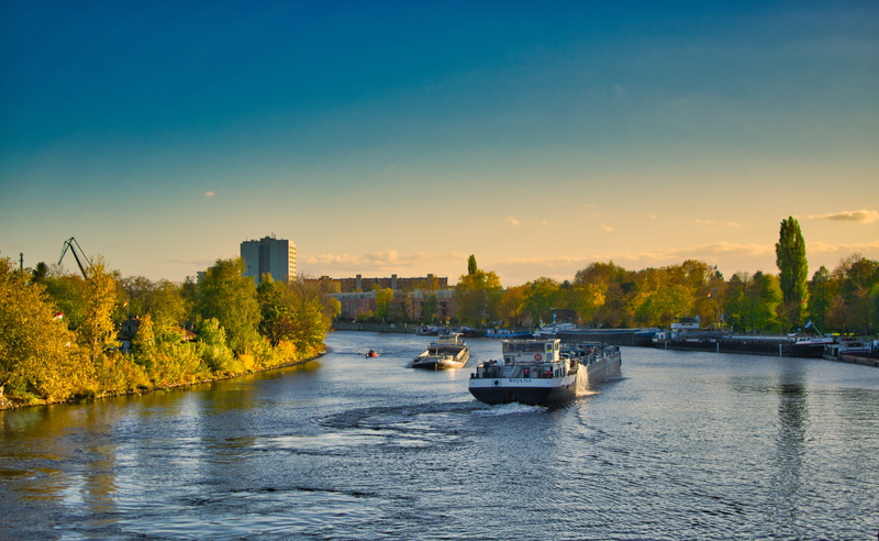 mode of transportation, bank, ship, 5K, nature, abendstimmung, transportation, waterway, traffic, building exterior, orange color, transport, tree, waters