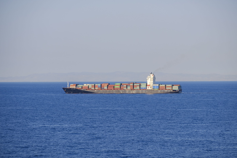 ship, frachtschiff, beauty in nature, goods, freighter, nature, lake, transport, transport ship, ocean, traffic, clear sky, cargo vessel, horizon, waterfront