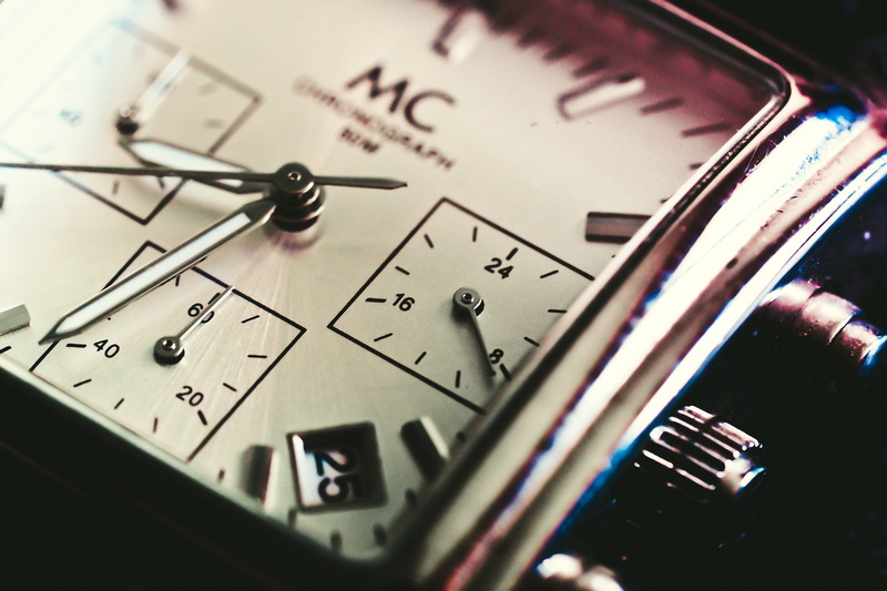transportation, mode of transportation, vintage, indoors, minute, equipment, wrist watch, industry, on time, hour, 4K, time indicating, mens, vehicle interior