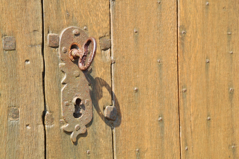 antique, iron lock, textured, old, nail, close, door lock, access, door, door hardware, weathered, full frame, close-up, close to, brown, metal, no people