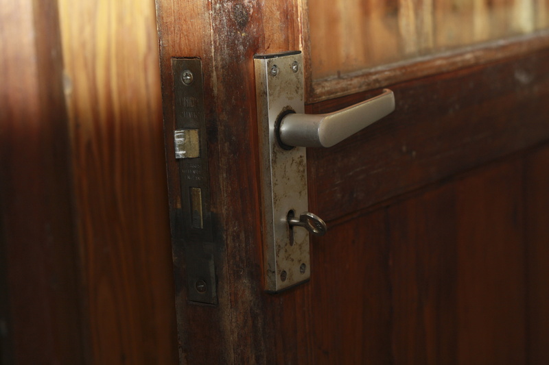 metal, close-up, security, latch, entrance, doorknob, protection, door, closed, lock, indoors, open, safety, 4K, old, key, brown, knob, no people, wood - material
