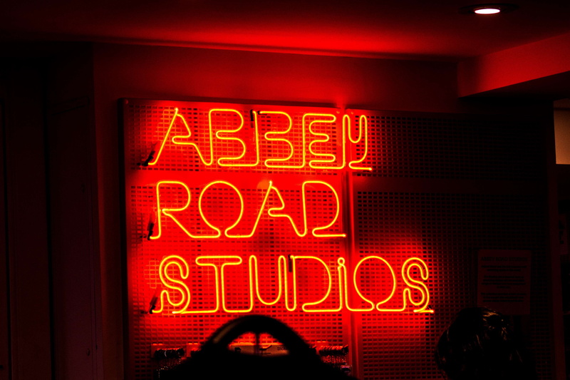 built structure, design, graphic, blur, light, sign, portrait, building exterior, signag, illustration, lighting equipment, lifestyles, communication, city