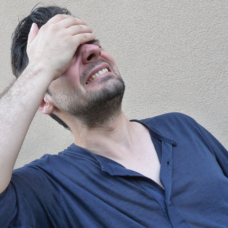 palm, 1080P, day, human face, Headache, casual clothing, wall - building feature, men, covering, mouth, Man, shouting, leisure activity, lifestyles, real people