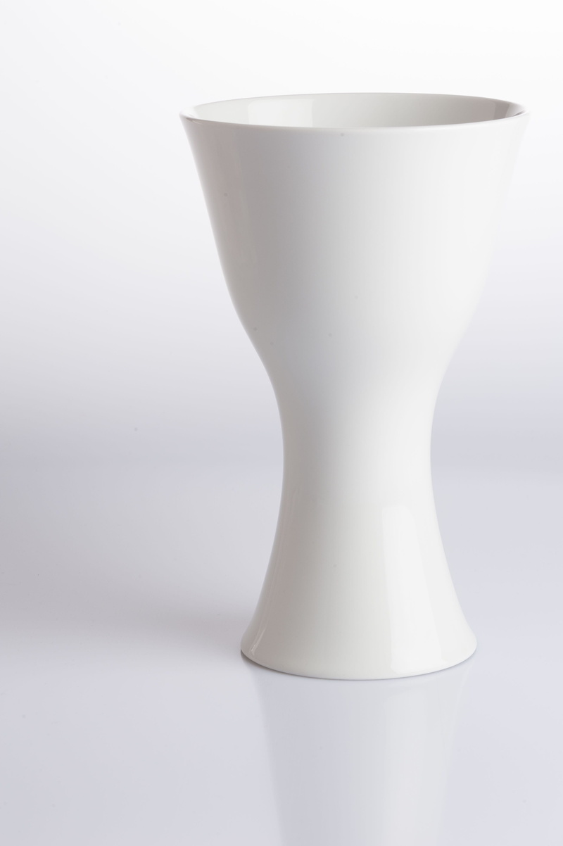 no people, white background, simple, simplicity, highkey, table, design, blank, bremen, man made object, studio, indoors, still life, ceramics, close-up