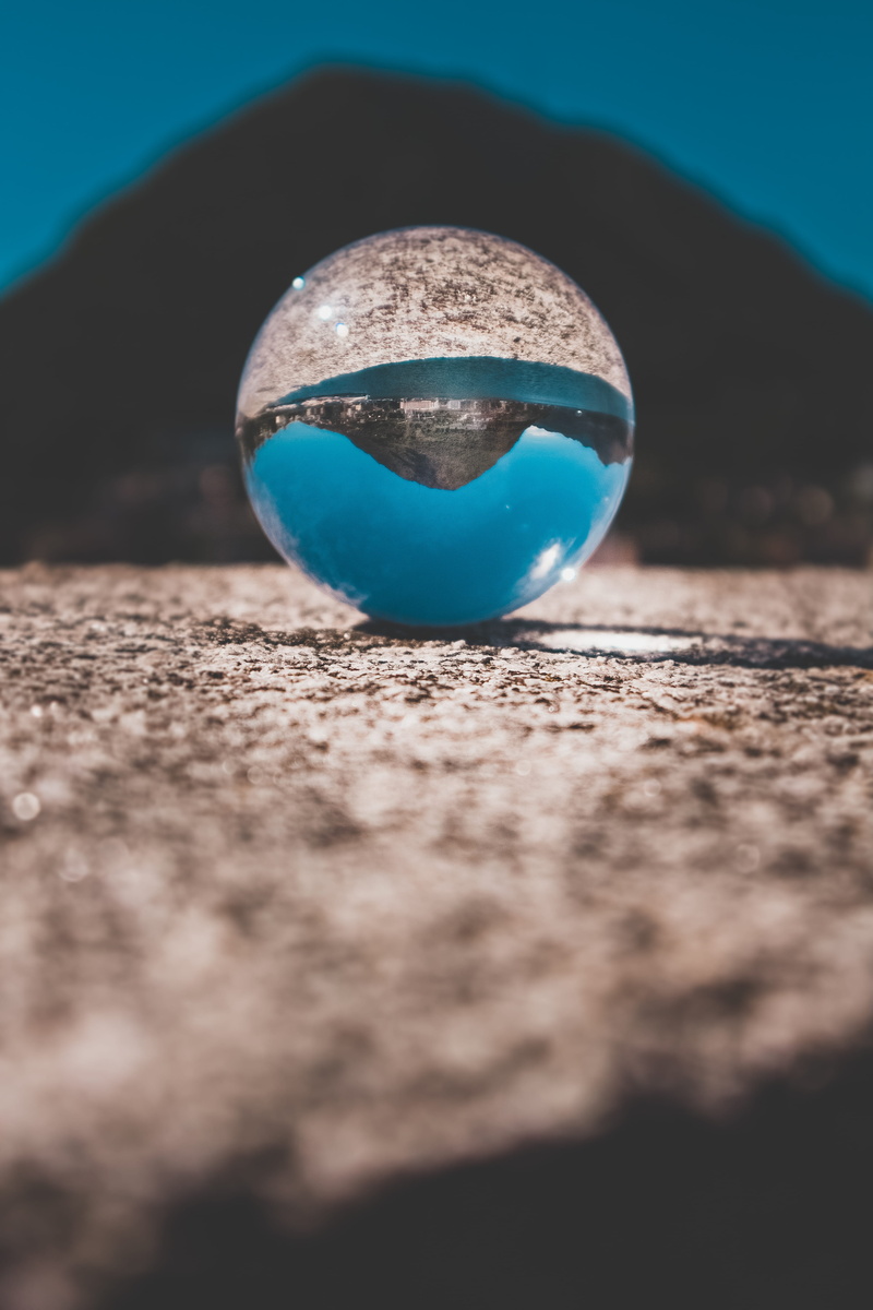 h2o, still life, shallow, land, blur, turquoise, summer, focus, clear, close-up, ball, 5K, selective focus, crystal ball, marbles, outdoors, blue, sky