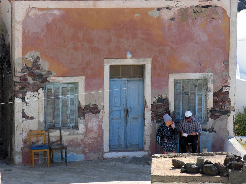 old, sunlight, day, run-down, real people, santorini, couple, architecture, built structure, deterioration, house, building exterior, 2K, wall - building feature