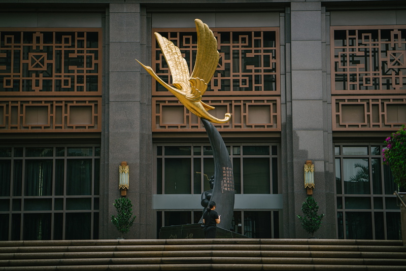 building, exterior, nature, grey, golden, outdoors, leisure activity, urban, full length, sport, modern, man, gold, concrete, real people, daylight, architecture