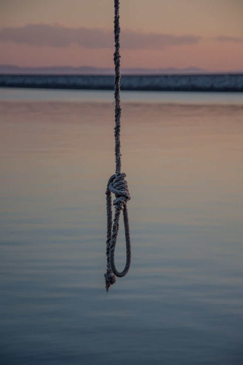 wooden post, design, knot, symbol, waterfront, land, body, horizon, hanging, 5K, sunset, horizon over water, navy, water, reflection, marine, rope, sea