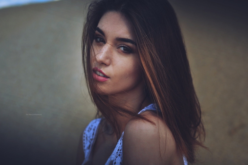 women, brunette, Polish women, model, long hair, Marcin Mędrecki, Natalia Szałagan, straight hair, windy, 1080P, Natalia Szalagan, hair in face, portrait