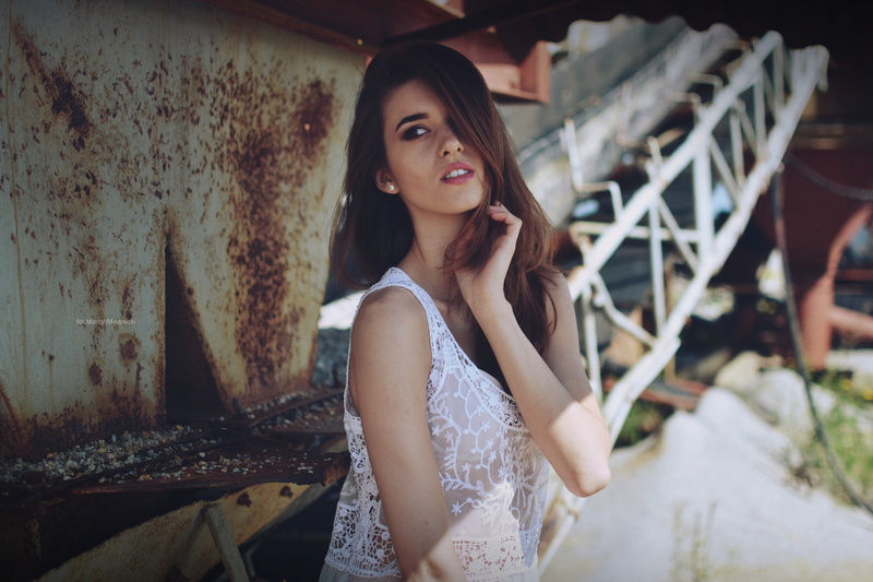 Marcin Mędrecki, women, brunette, face, portrait, dark eyes, white clothing, 1080P, women outdoors, urban decay