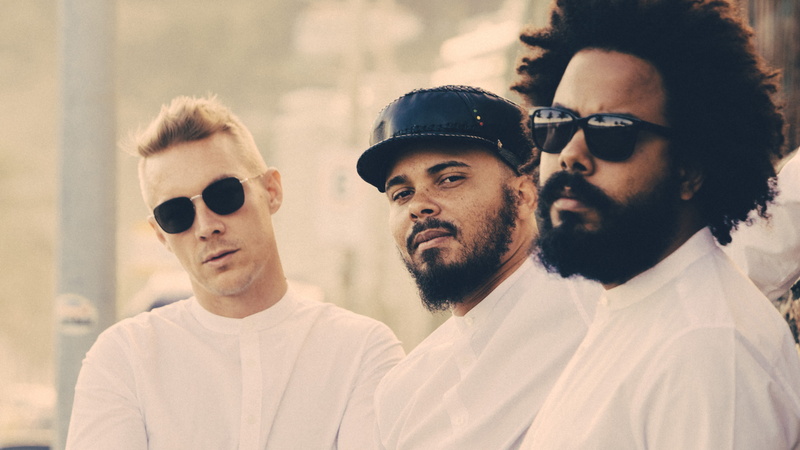 clothes, white, Major Lazer, wearing, 5K, Walshy Fire, Diplo, Top music artist and bands, men, three, Jillionaire