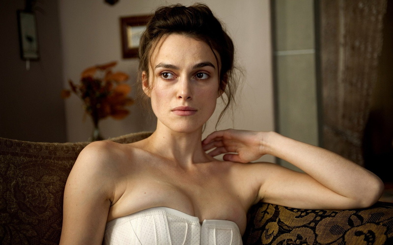 white, method, shoulders, dangerous, keira, dress, women, 1080P, knightley, couch, movies