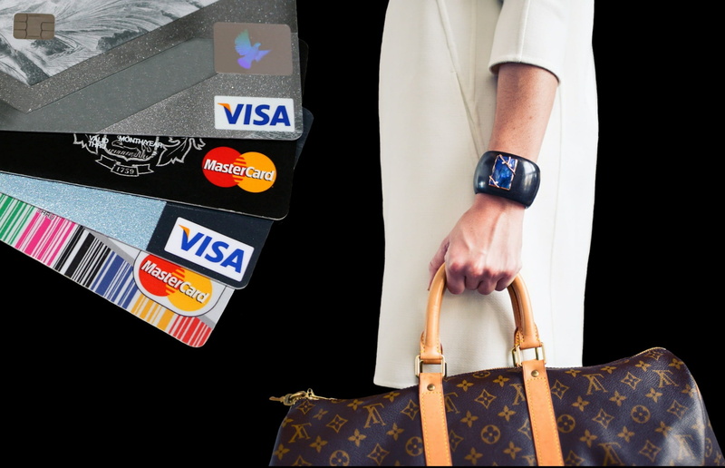 card, luggage, human hand, pay, black background, indoors, suitcase, hand, credit, communication, payment, consumerism, credit card, adult, bag, human limb