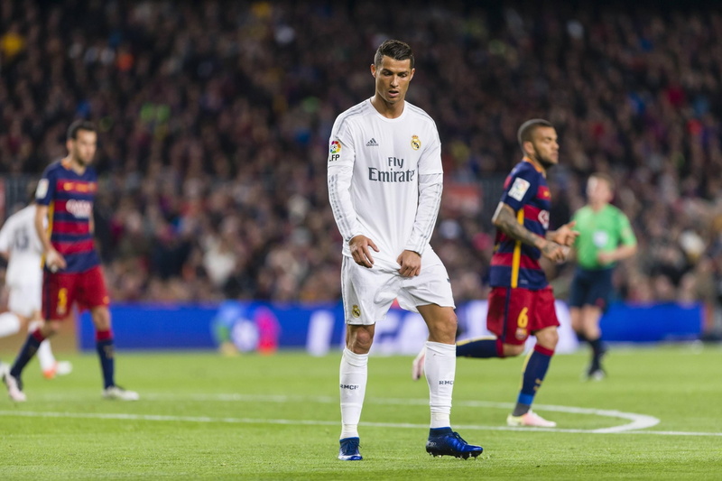 team sport, cr7 themed  for desktops, incidental people, sportsman, people, sports uniform, competition, soccer field, athlete, grass, 1080P, spectator