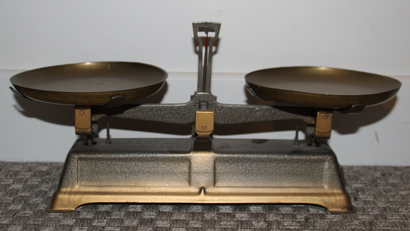 day, old, 4K, metal, arts culture and entertainment, close-up, instrument of measurement, wall - building feature, old-fashioned, scale, weight scale