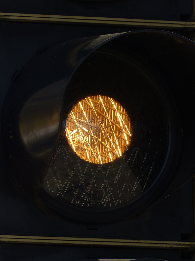 night, ceiling, electric light, glass - material, geometric shape, road sign, electricity, light bulb, yellow, Buses, shape, light - natural phenomenon